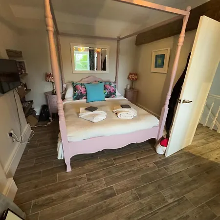Holiday home Prior Hall Farm - 3 Bedroom Luxury In Center Of *